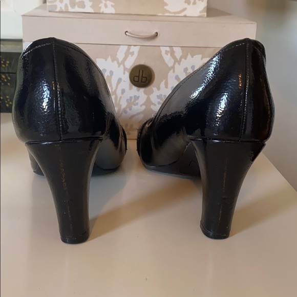 Etienne Aigner Black Heels size 7 - Picture 6 of 8